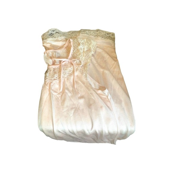 Other - VINTAGE 1960’s Sheer Nylon & Lace Peignoir Night Gown Medium